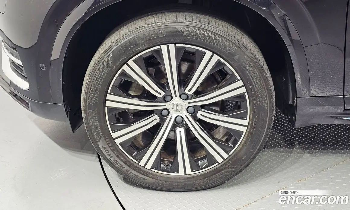 Volvo XC90 2020 2.0 автомат (гидро), фото 5