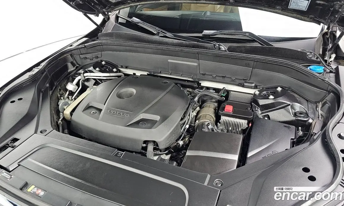 Volvo XC90 2020 2.0 автомат (гидро), фото 6
