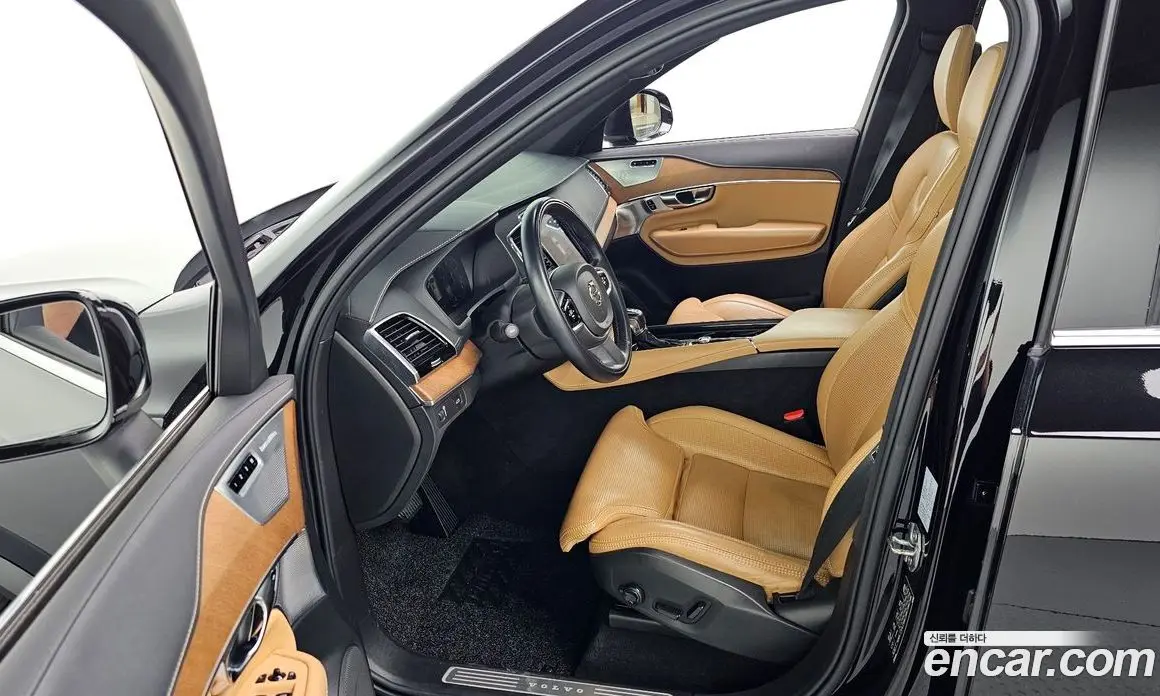 Volvo XC90 2020 2.0 автомат (гидро), фото 10
