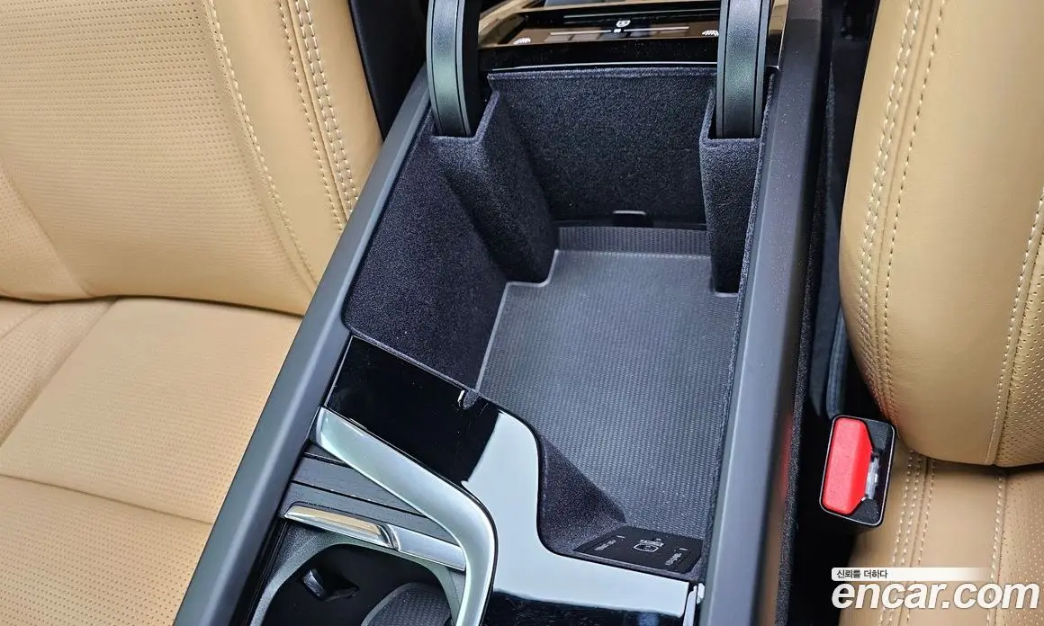 Volvo XC90 2024 2.0 автомат (гидро), фото 29