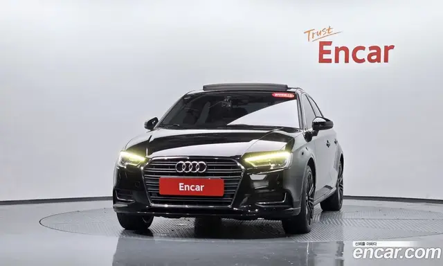 Audi A3 2018 2.0 автомат (гидро), миниатюра 2
