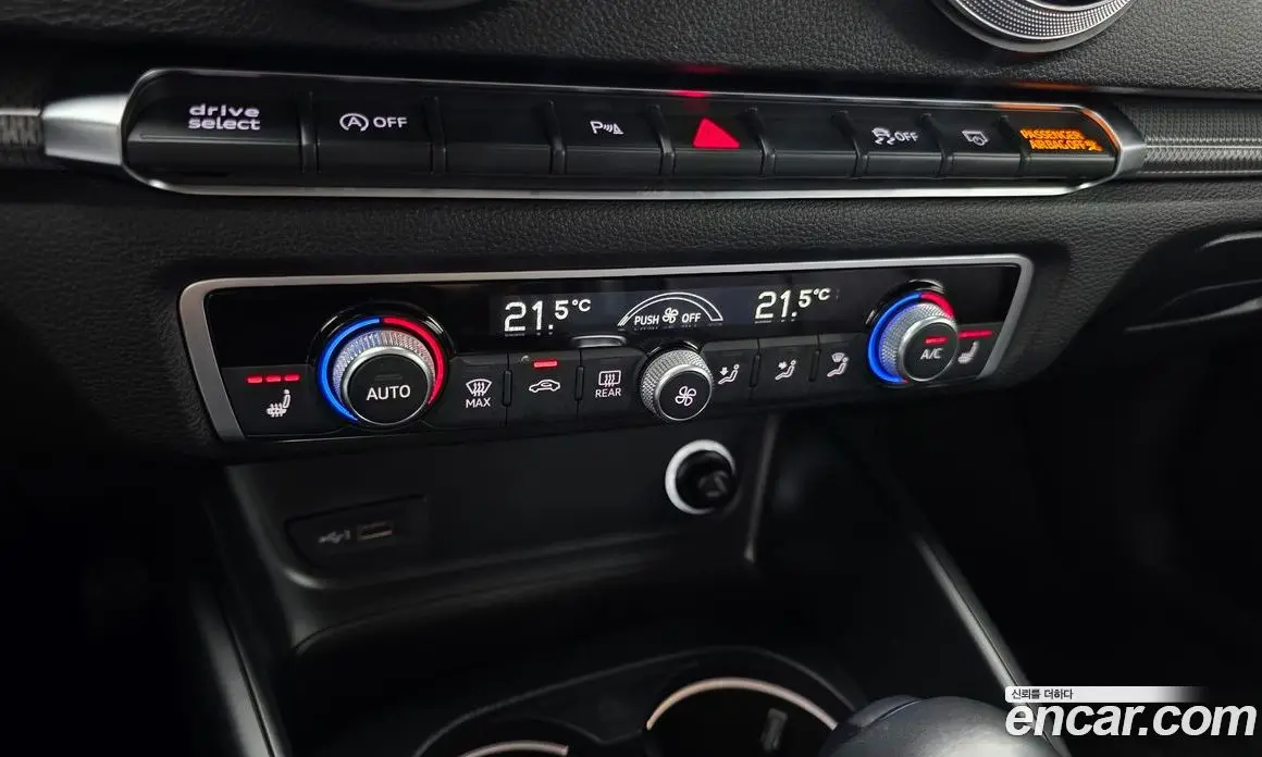 Audi A3 2018 2.0 автомат (гидро), фото 22