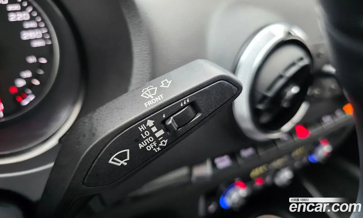 Audi A3 2018 2.0 автомат (гидро), фото 24