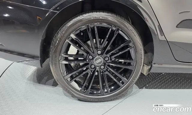Audi A3 2018 2.0 автомат (гидро), миниатюра 4