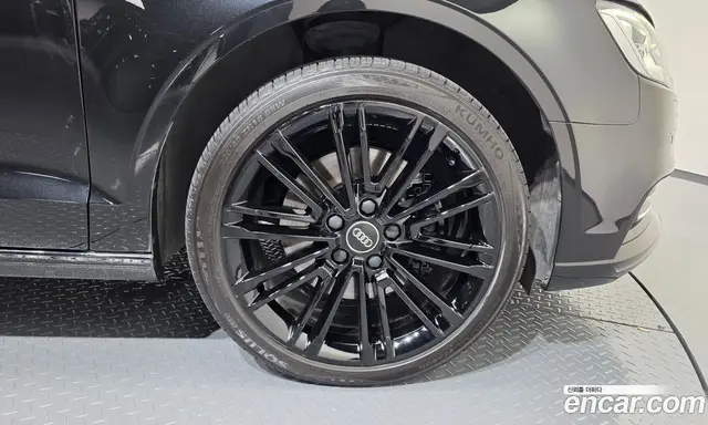 Audi A3 2018 2.0 автомат (гидро), миниатюра 6
