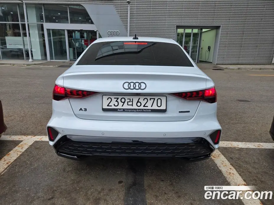 Audi A3 2026 2.0 автомат (гидро), фото 3