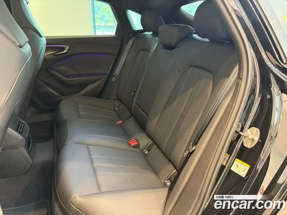 Audi A5 2025 2.0 автомат (гидро), фото 11