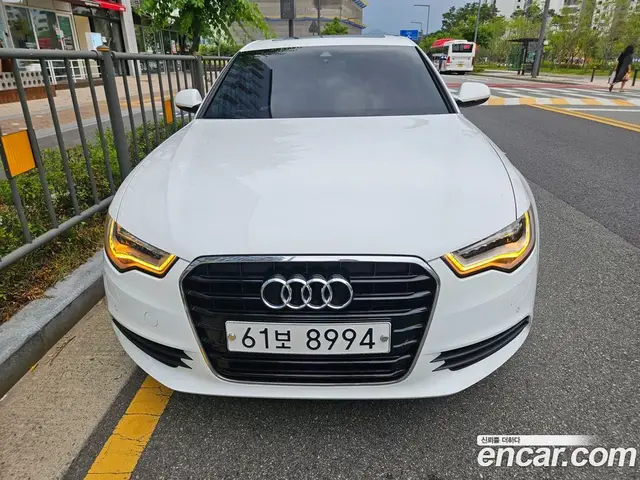 Audi A6 2014 2.0 автомат (вариатор), миниатюра 11