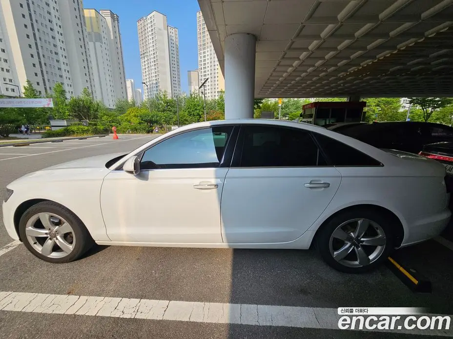 Audi A6 2014 2.0 автомат (вариатор), фото 7