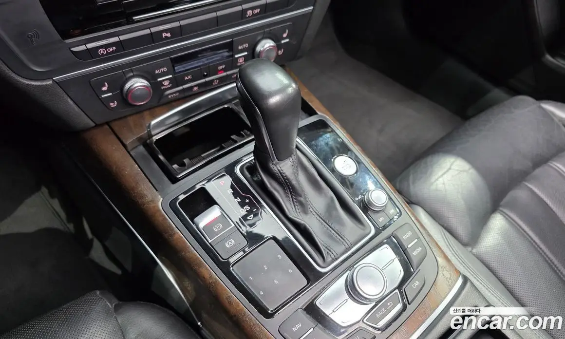 Audi A6 2016 2.0 автомат (гидро), фото 9