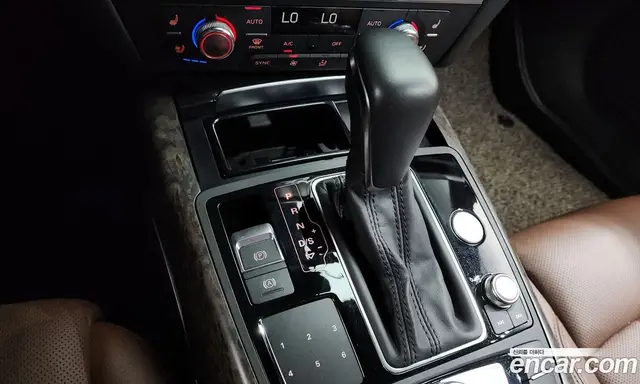 Audi A6 2018 2.0 автомат (гидро), миниатюра 12