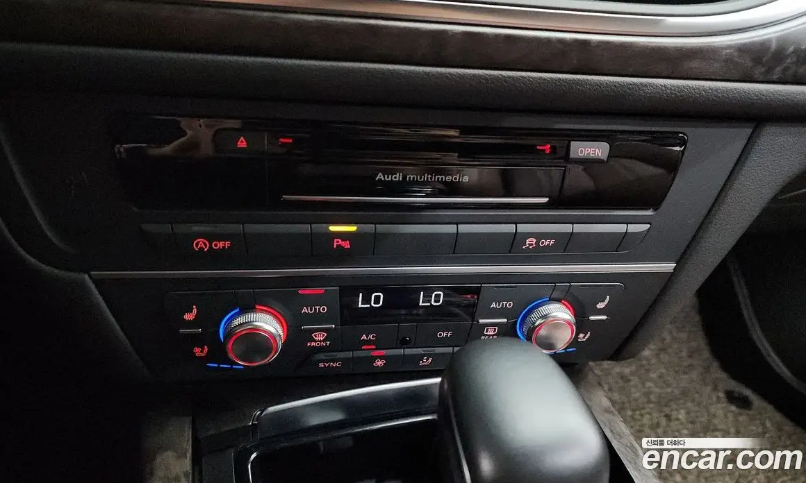 Audi A6 2018 2.0 автомат (гидро), фото 33