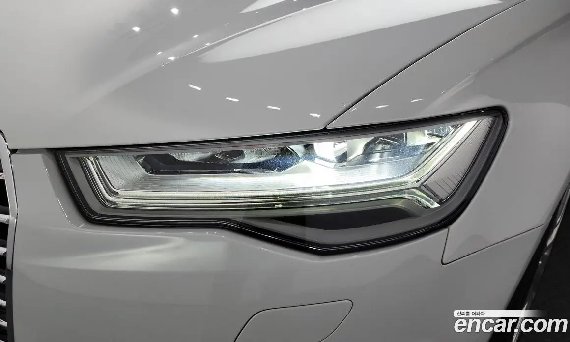 Audi A6 2018 2.0 автомат (гидро), фото 8