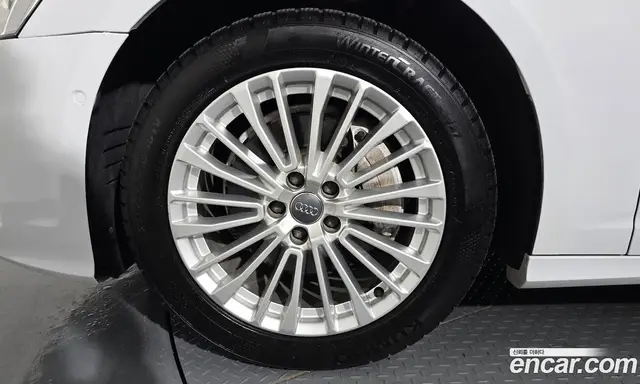 Audi A6 2019 2.0 автомат (гидро), миниатюра 5