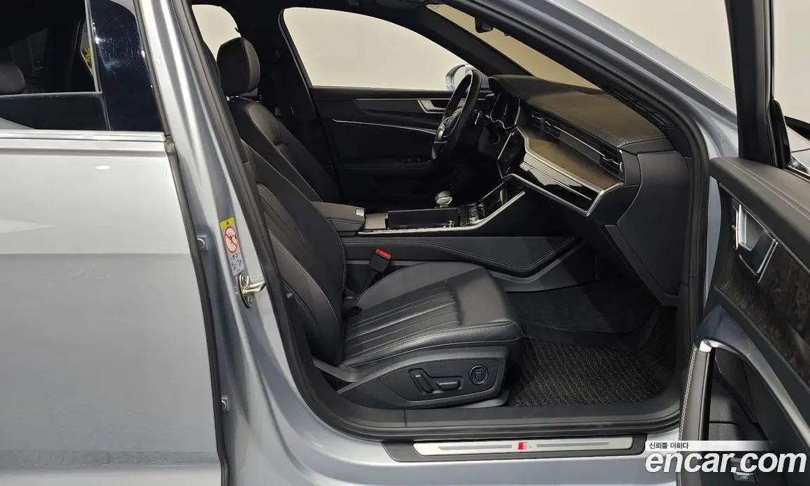 Audi A6 2021 3.0 автомат (гидро), фото 16