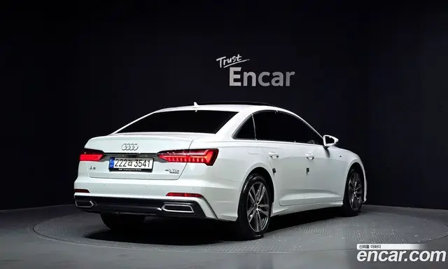Audi A6 2022 2.0 автомат (гидро), миниатюра 2