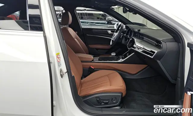Audi A6 2022 2.0 автомат (гидро), миниатюра 9