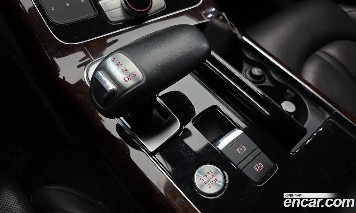 Audi A8 2013 3.0 автомат (гидро), фото 9