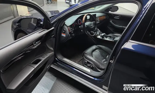 Audi A8 2013 3.0 автомат (гидро), миниатюра 10