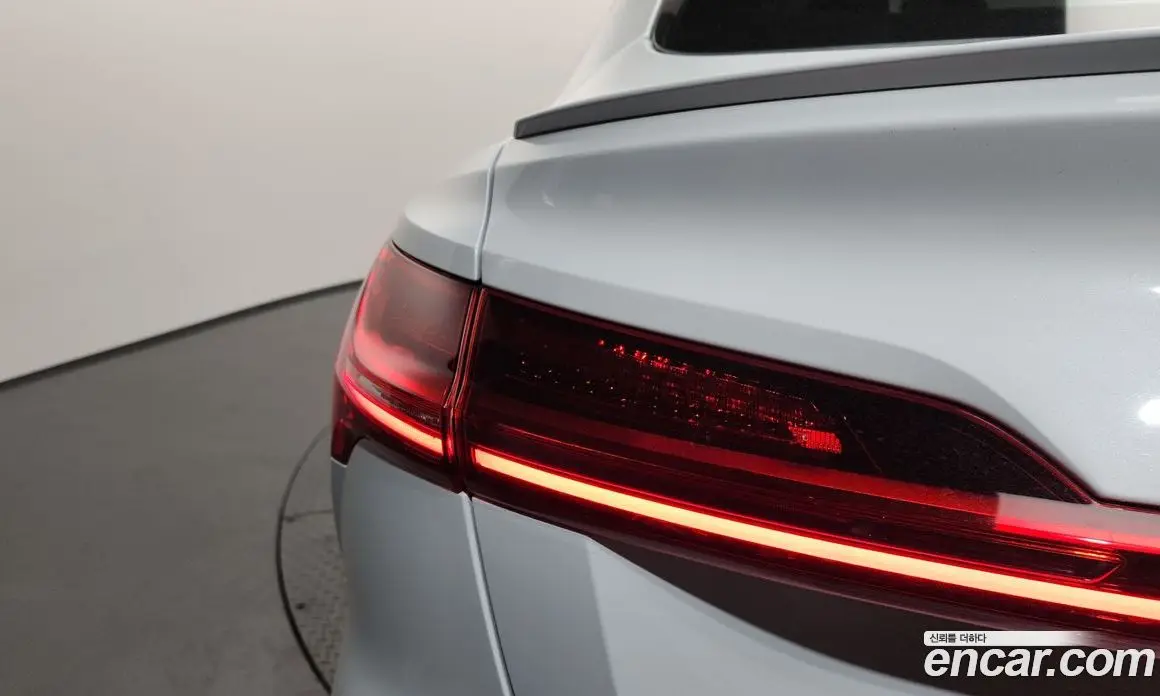 Audi e-tron 2021 0.2 автомат (гидро), фото 8