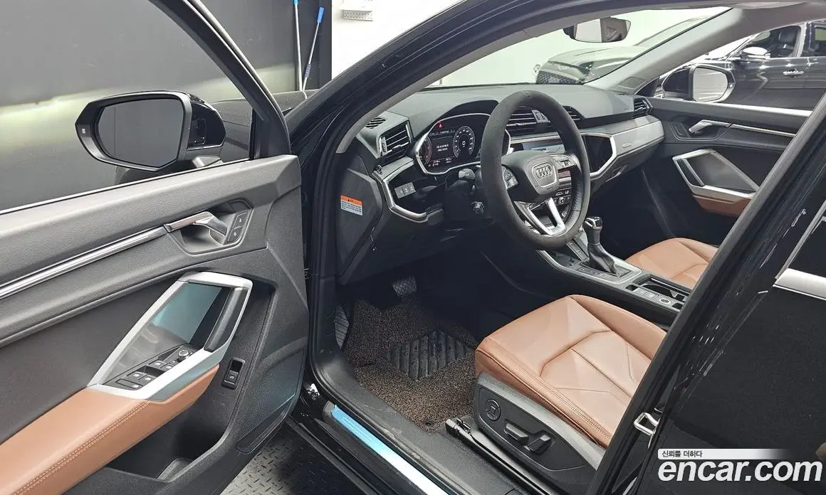Audi Q3 2020 2.0 автомат (гидро), фото 12