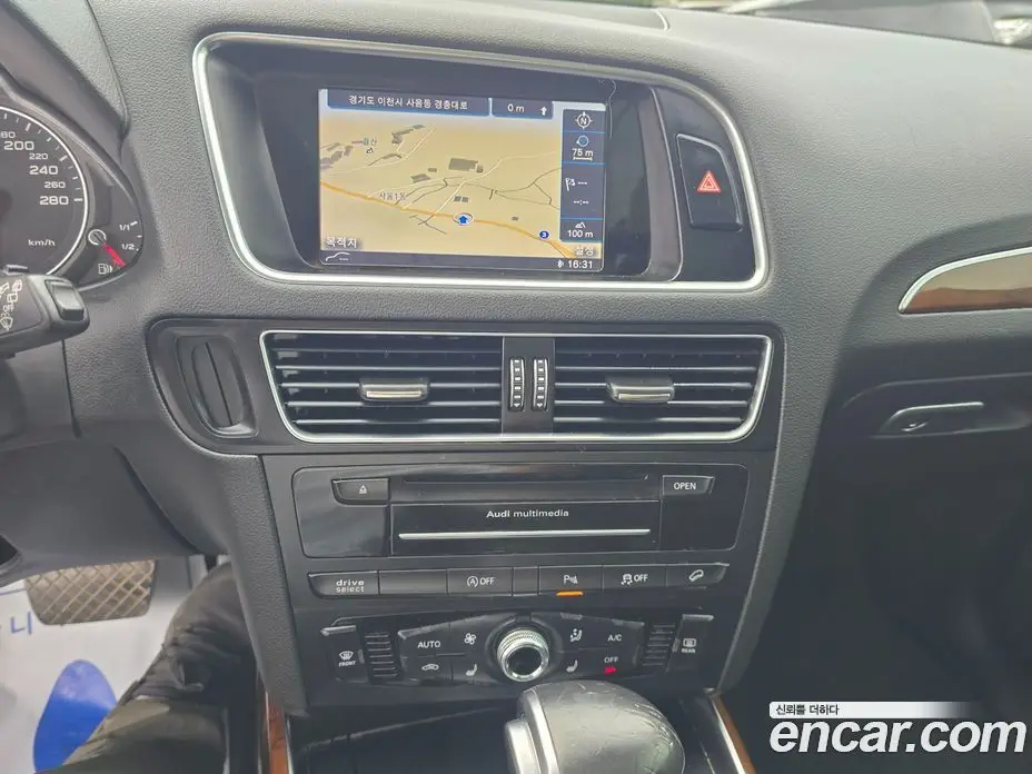 Audi Q5 2014 2.0 автомат (гидро), фото 17