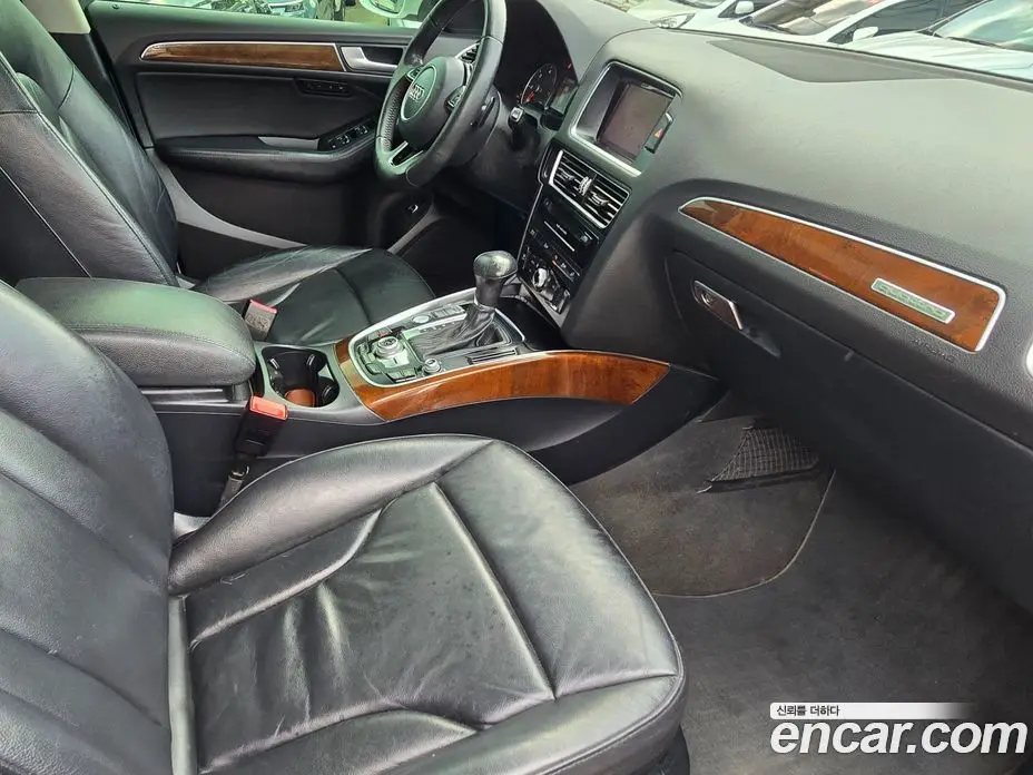 Audi Q5 2014 2.0 автомат (гидро), фото 10