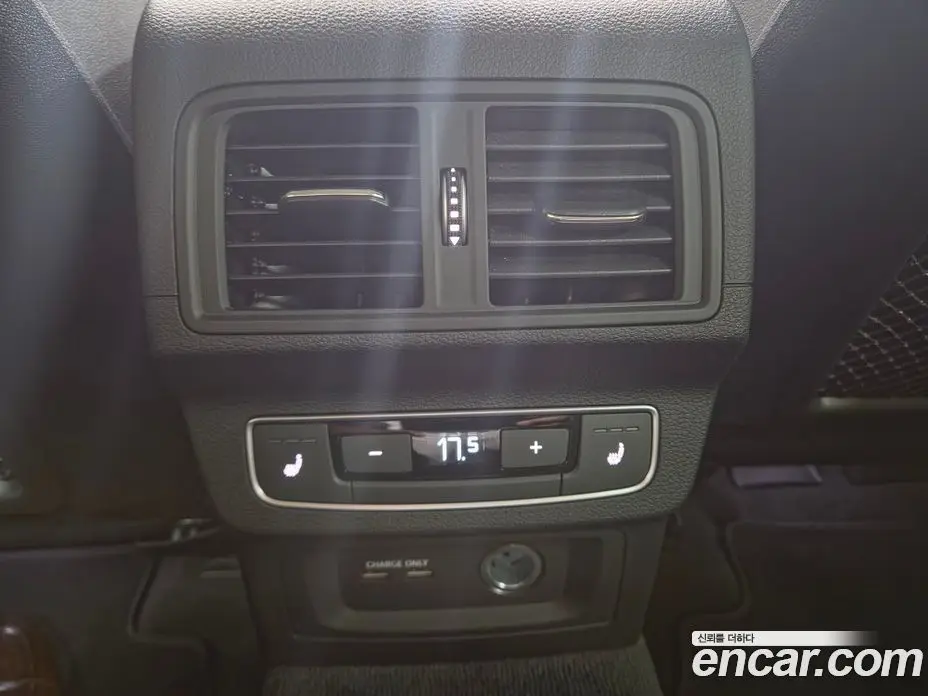 Audi Q5 2023 2.0 автомат (гидро), фото 18