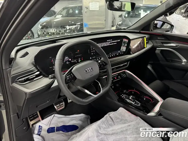 Audi Q5 2025 2.0 автомат (гидро), миниатюра 7
