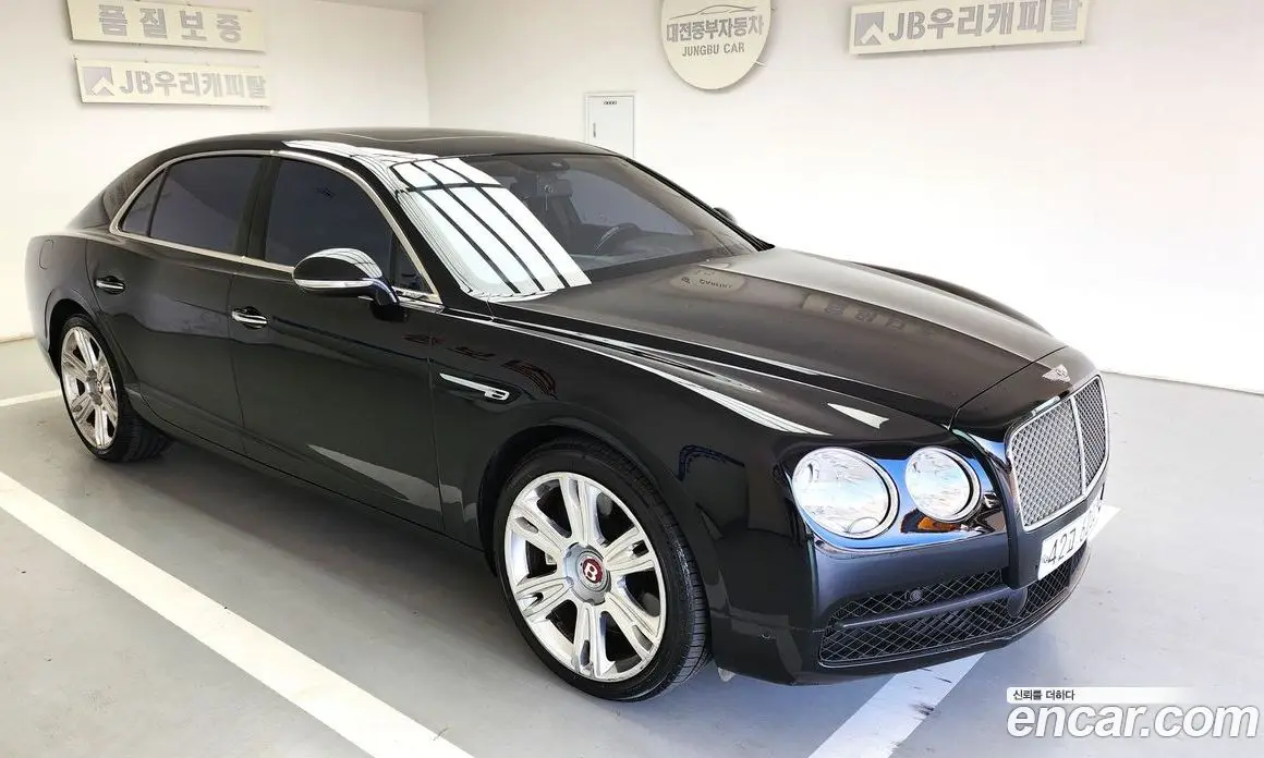 Bentley Flying Spur 2014 4.0 автомат (гидро), фото 14 Bentley Flying Spur 2014 4.0 автомат (гидро), фото 14
