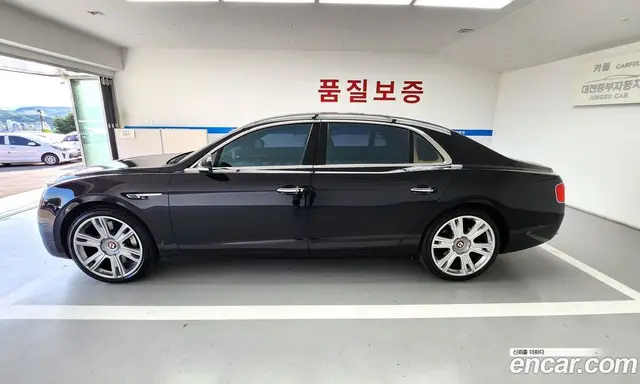 Bentley Flying Spur 2014 4.0 автомат (гидро), миниатюра 4 Bentley Flying Spur 2014 4.0 автомат (гидро), миниатюра 4