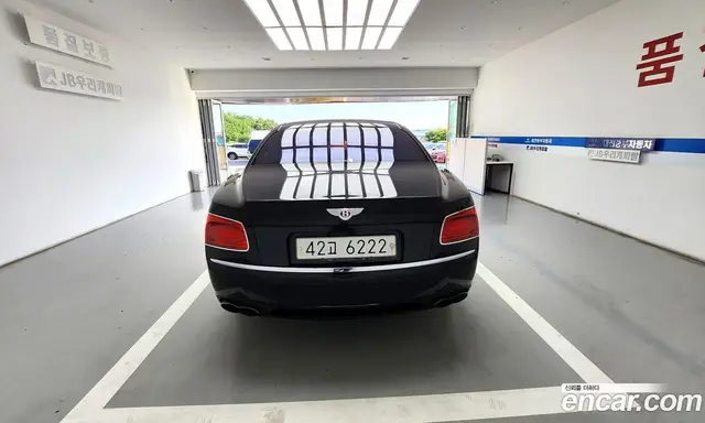 Bentley Flying Spur 2014 4.0 автомат (гидро), миниатюра 6 Bentley Flying Spur 2014 4.0 автомат (гидро), миниатюра 6