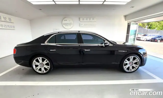 Bentley Flying Spur 2014 4.0 автомат (гидро), миниатюра 8 Bentley Flying Spur 2014 4.0 автомат (гидро), миниатюра 8