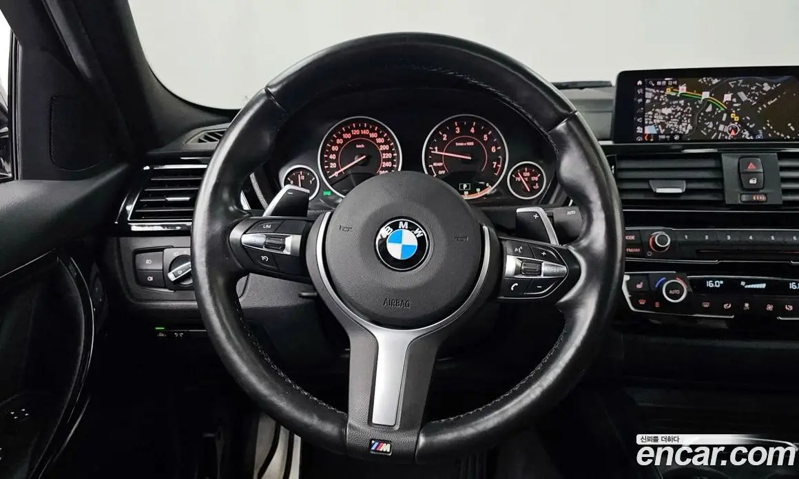 BMW 3 серия 2018 2.0 автомат (гидро), фото 19