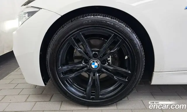 BMW 3 серия 2018 2.0 автомат (гидро), миниатюра 5