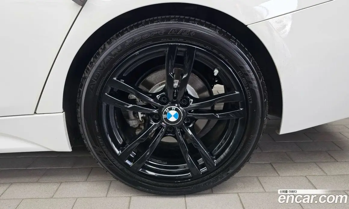 BMW 3 серия 2018 2.0 автомат (гидро), фото 7