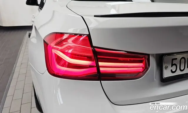 BMW 3 серия 2018 2.0 автомат (гидро), миниатюра 9