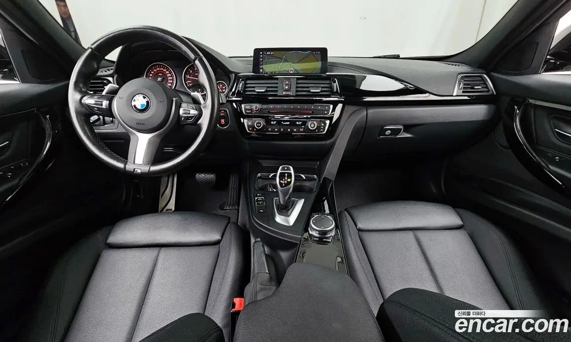 BMW 3 серия 2018 2.0 автомат (гидро), фото 10