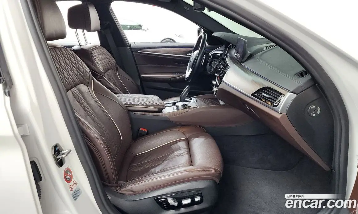 BMW 5 серия 2017 2.0 автомат (гидро), фото 15