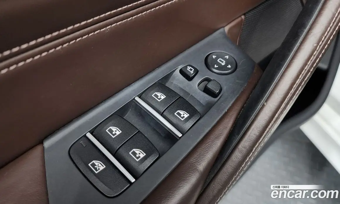 BMW 5 серия 2017 2.0 автомат (гидро), фото 27