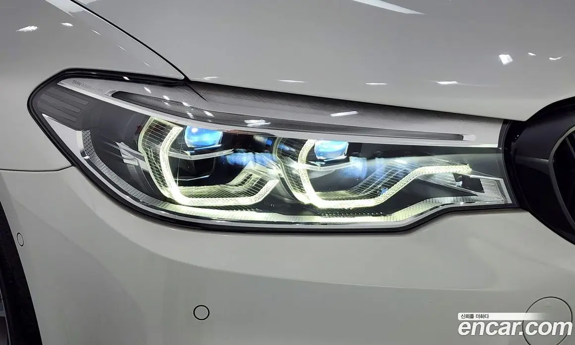 BMW 5 серия 2017 2.0 автомат (гидро), фото 7