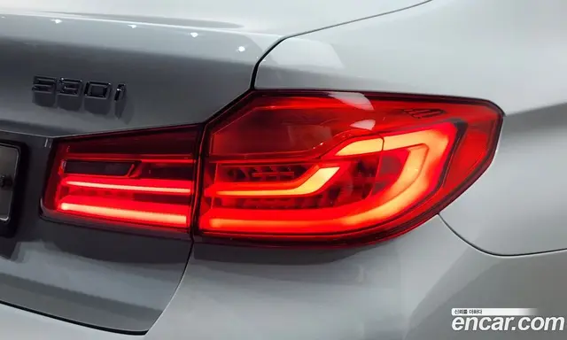 BMW 5 серия 2017 2.0 автомат (гидро), миниатюра 8