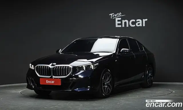BMW 5 серия, 2023, 42 625 км
