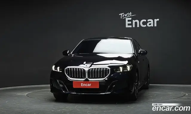 BMW 5 серия 2023 2.0 автомат (гидро), миниатюра 3