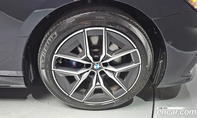 BMW 5 серия 2023 2.0 автомат (гидро), миниатюра 7