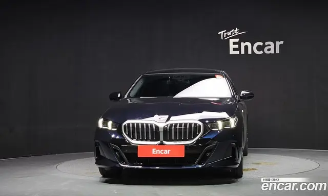 BMW 5 серия 2025 2.0 автомат (гидро), миниатюра 3
