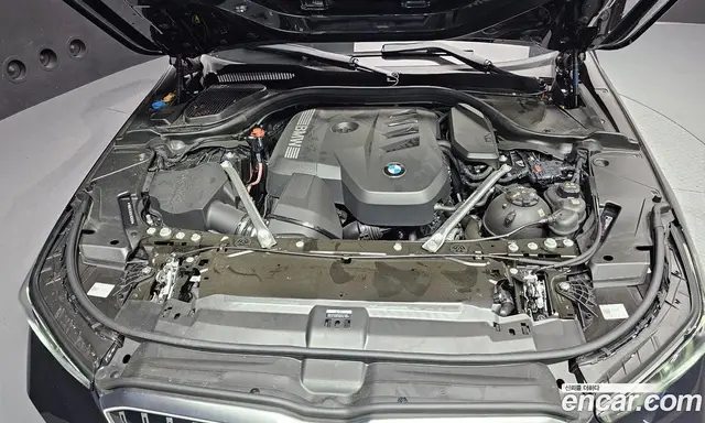 BMW 5 серия 2025 2.0 автомат (гидро), миниатюра 6