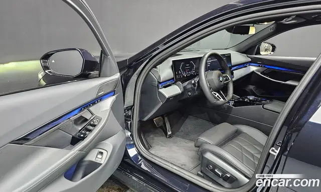 BMW 5 серия 2025 2.0 автомат (гидро), миниатюра 10