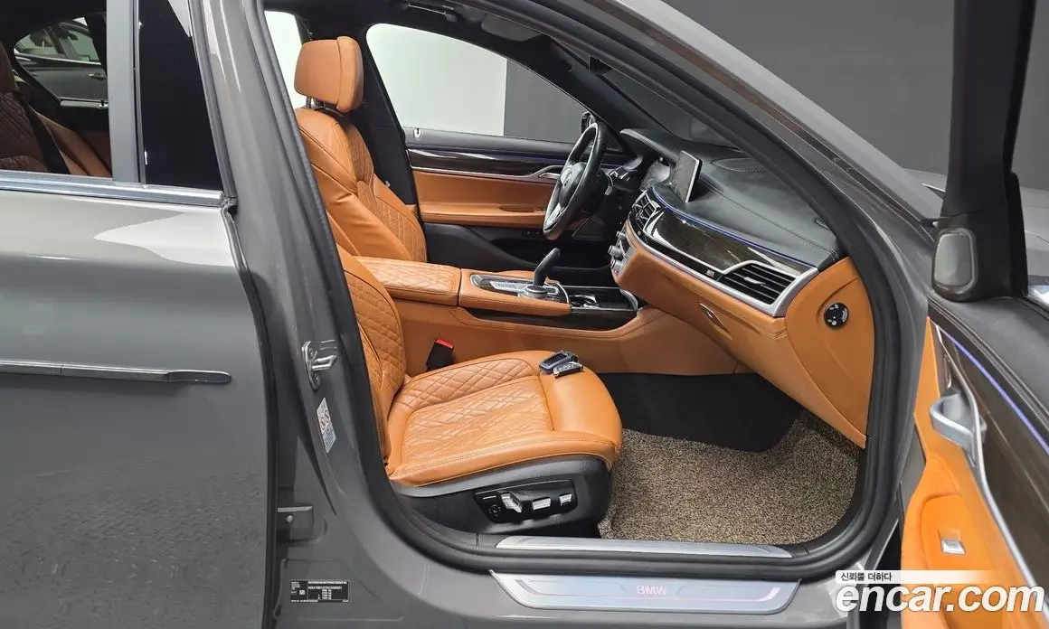 BMW 7 серия 2022 3.0 автомат (гидро), фото 16