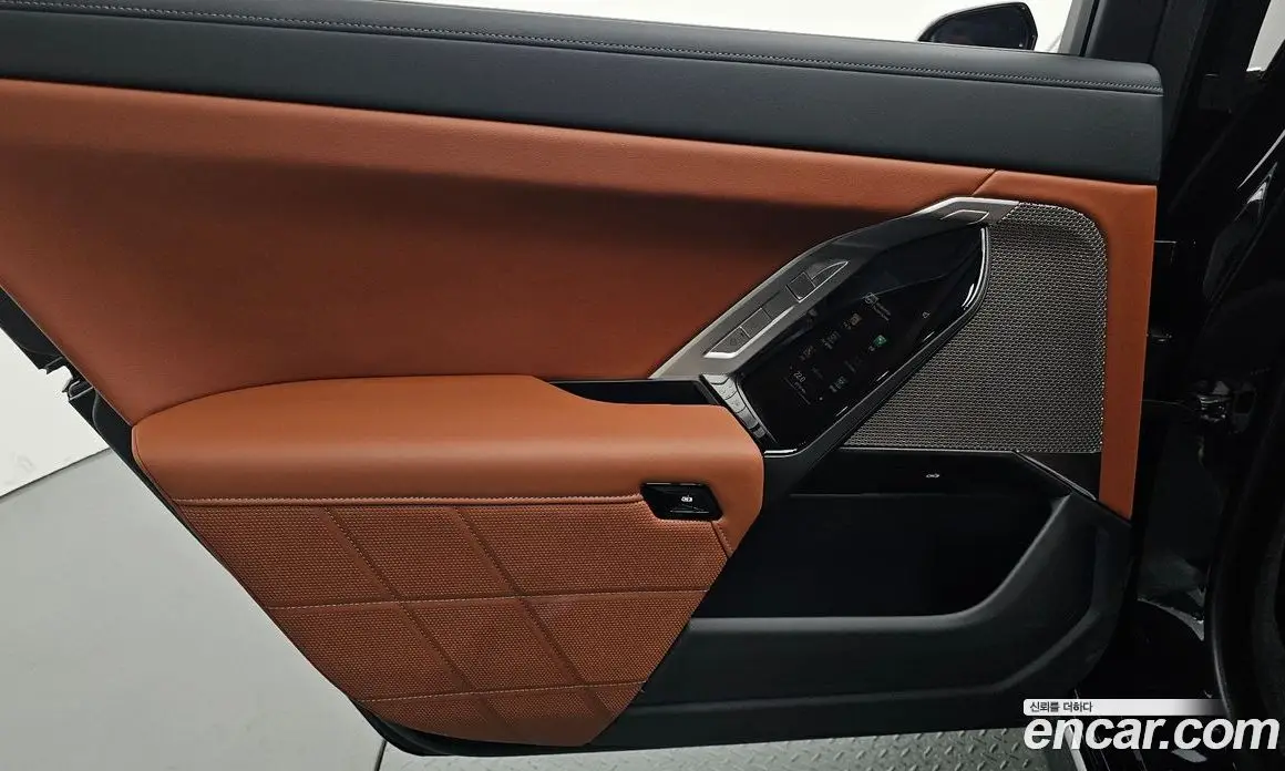 BMW 7 серия 2025 3.0 автомат (гидро), фото 15